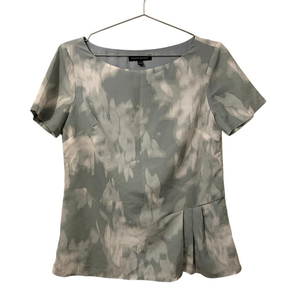 Banana Republic Pale Blue & White Watercolor Print Short Sleeve Blouse S